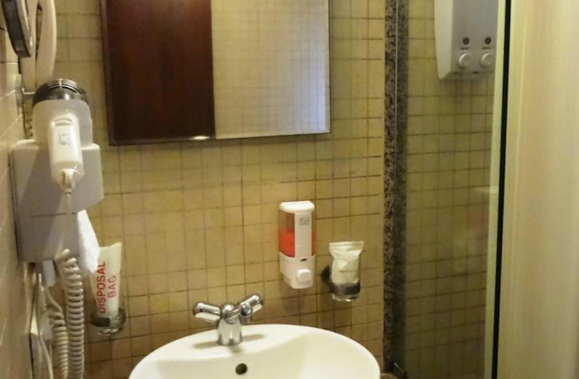 Fabhotel Shubhangan - Nr Bandra Мумбай Екстериор снимка