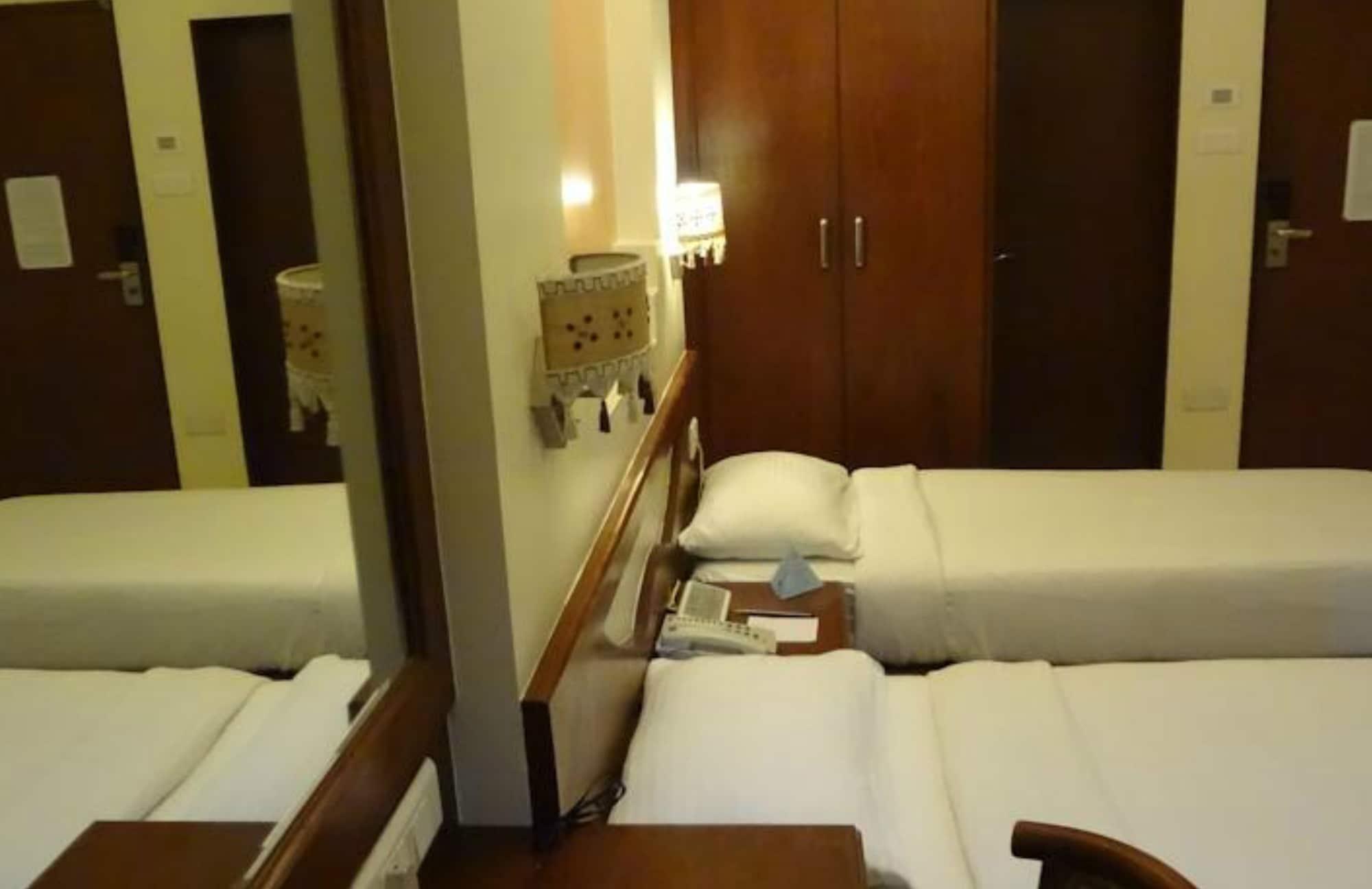 Fabhotel Shubhangan - Nr Bandra Мумбай Екстериор снимка