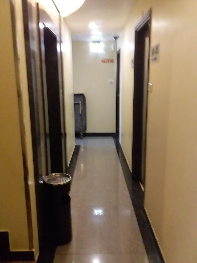 Fabhotel Shubhangan - Nr Bandra Мумбай Екстериор снимка