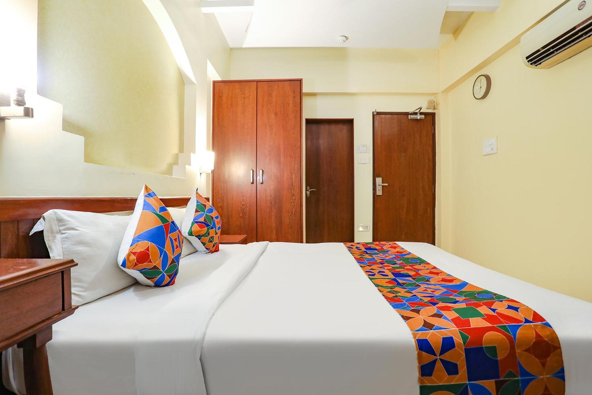 Fabhotel Shubhangan - Nr Bandra Мумбай Екстериор снимка